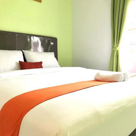 Panorama Guest House Syariah เบอราสตากี ภายนอก รูปภาพ