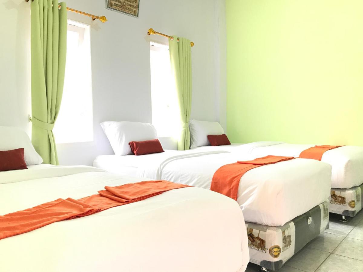 Panorama Guest House Syariah เบอราสตากี ภายนอก รูปภาพ