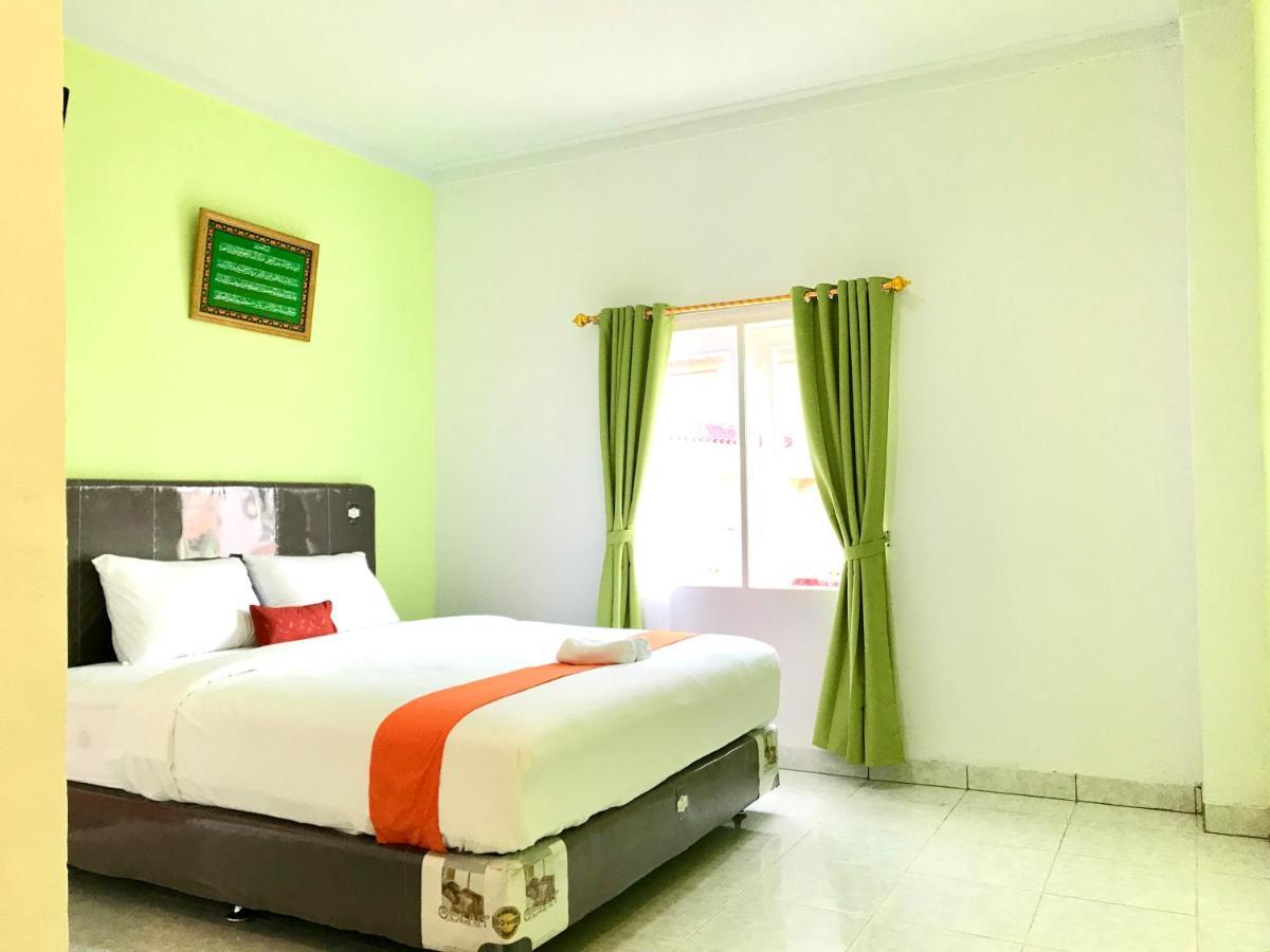 Panorama Guest House Syariah เบอราสตากี ภายนอก รูปภาพ